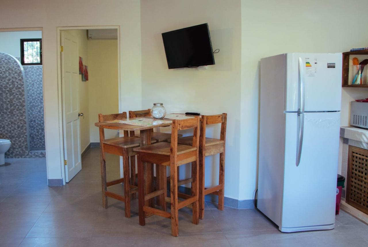 Casa Nelly Apartamentos Sámara Eksteriør billede
