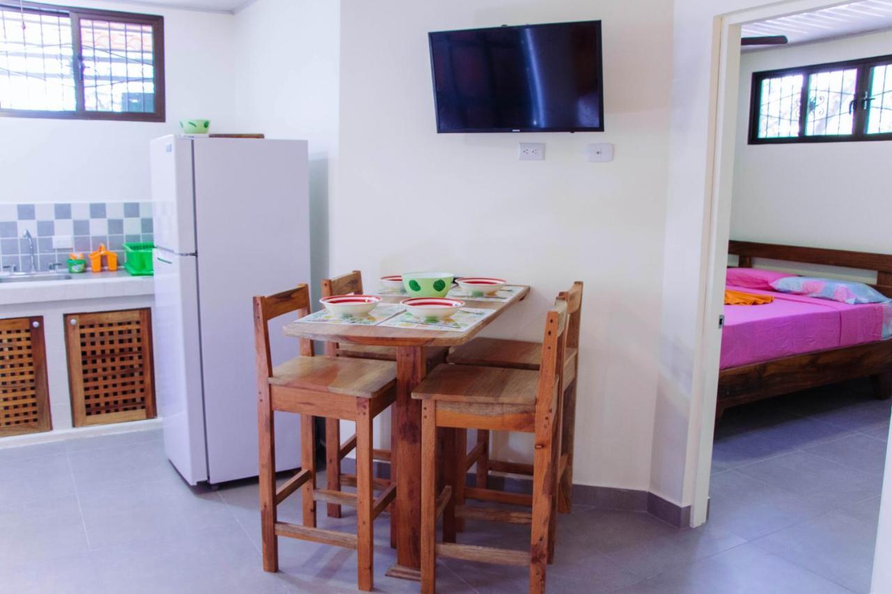 Casa Nelly Apartamentos Sámara Eksteriør billede
